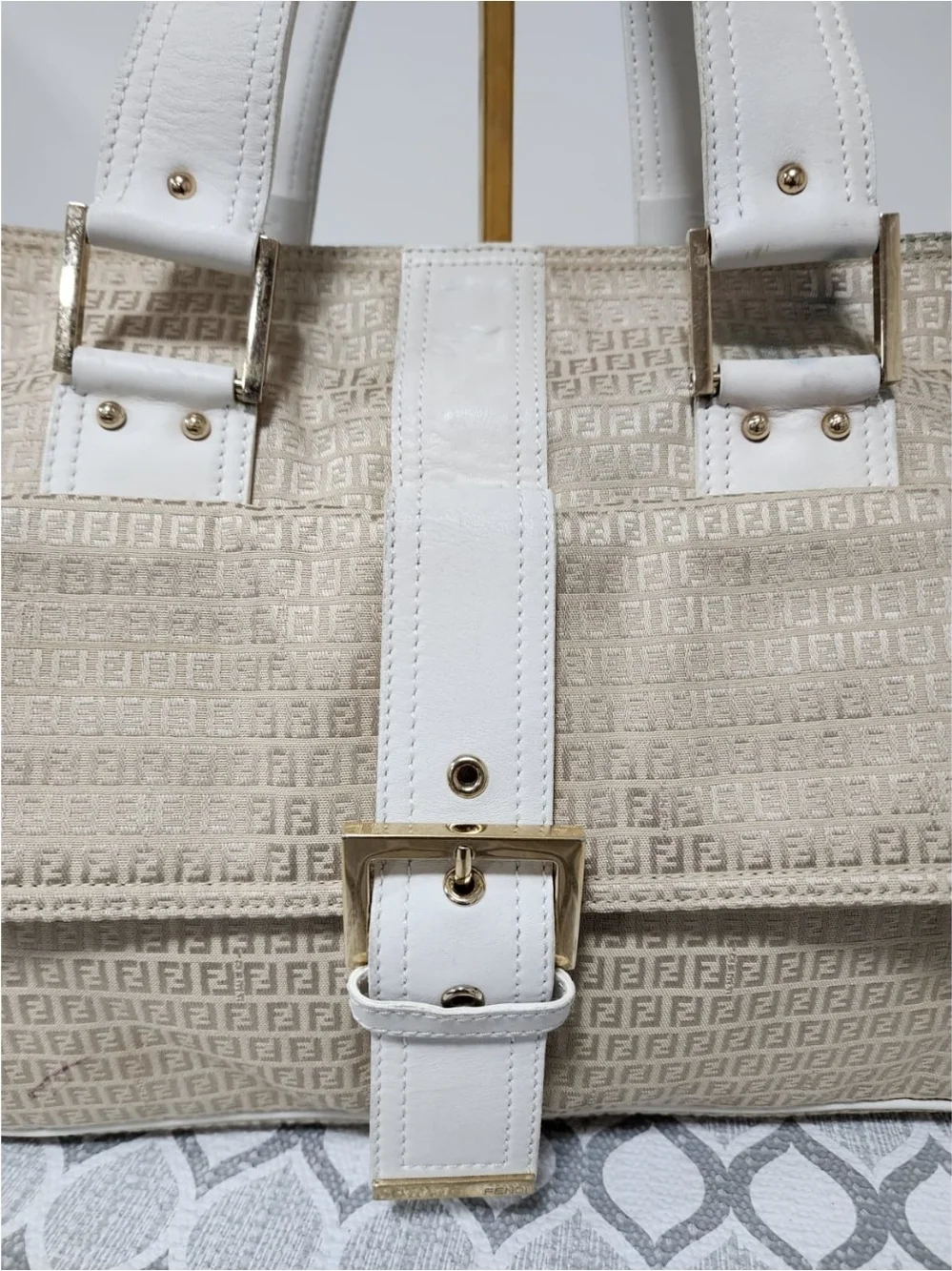 FENDI Vintage Zucca Canvas Shoulder Bag Beige/Cream